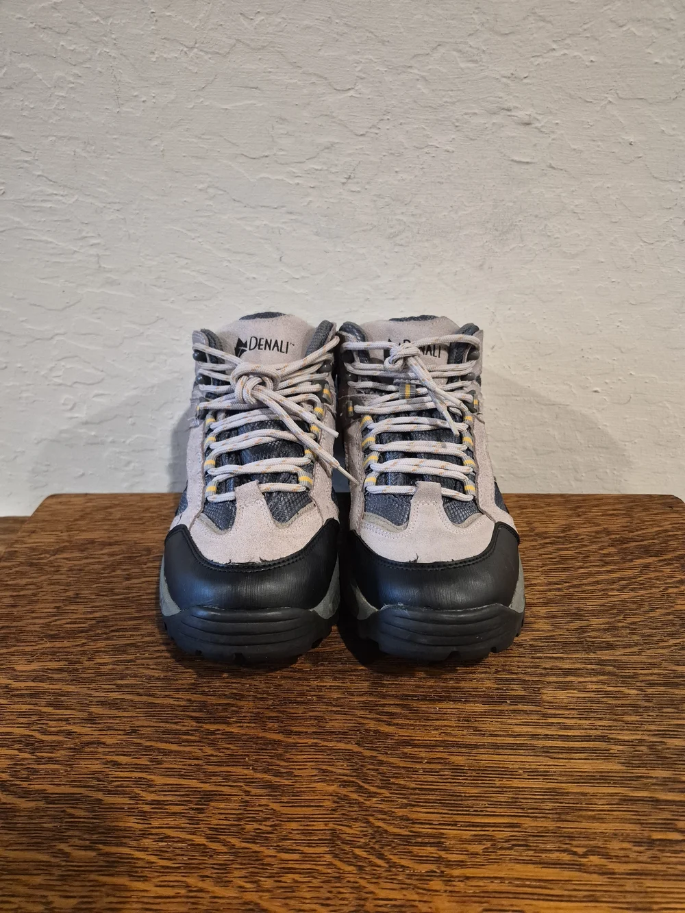 Denali Clearwater Athletic Trailing/Hiking Boots Women's Size 9